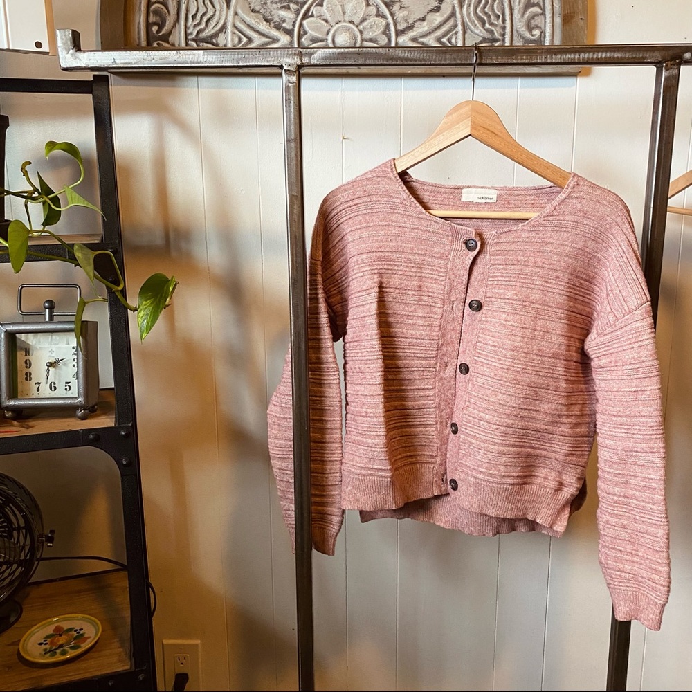 The Korner • Pink Ribbed Wool Cardigan
